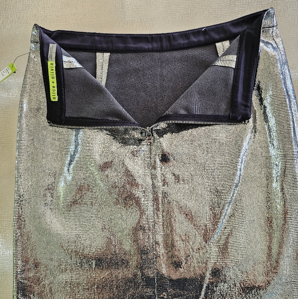 Alice + Olivia Caitlin Silver Metallic Leather Skirt Size 8 Party Glam Holiday - Picture 7 of 14